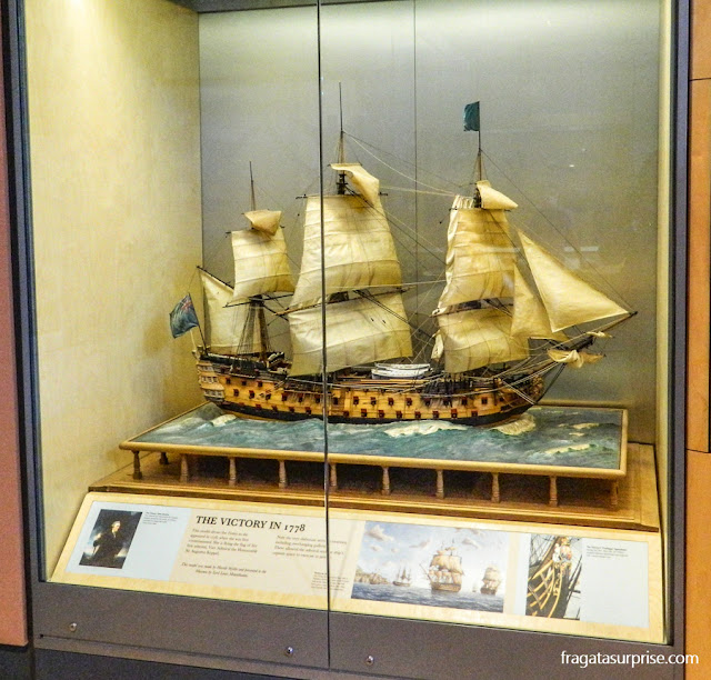 Maquetes do navio Victory no Museu Naval de Portsmouth