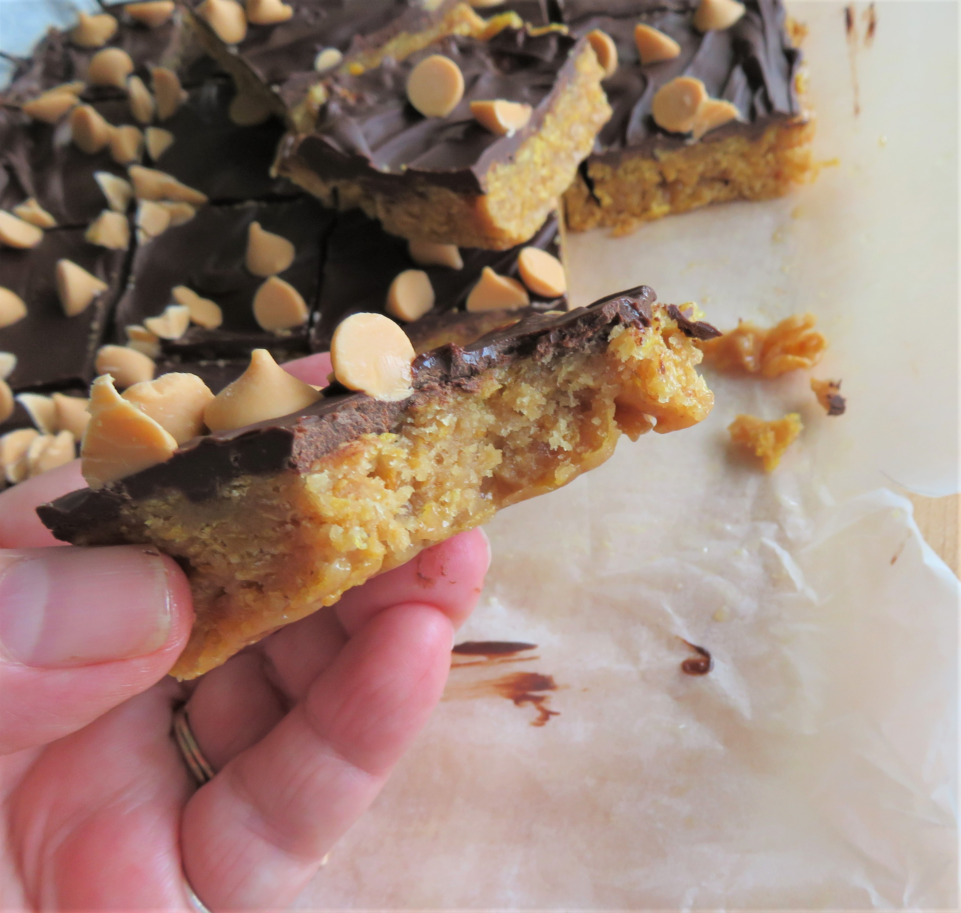 Peanut Butter Cornflake Bars (No Bake) The English Kitchen
