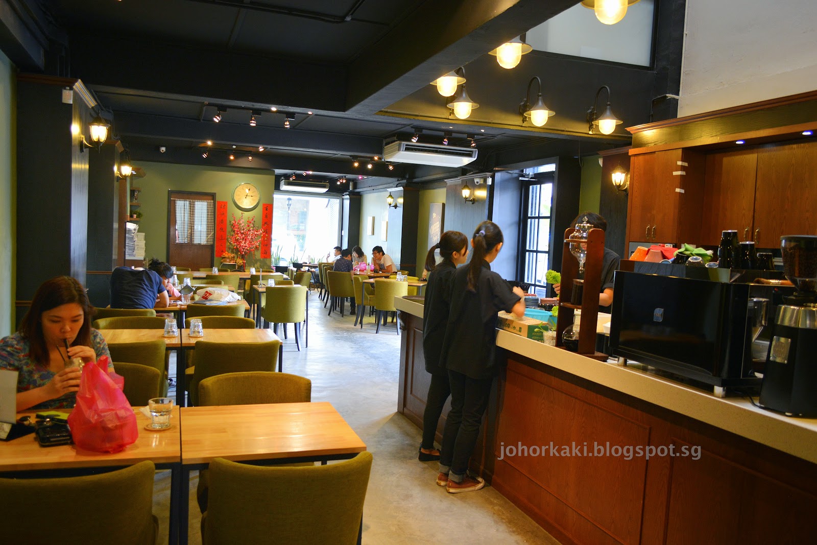 Maco Vintage Cafe in Johor Bahru Malaysia Tony Johor Kaki Travels for