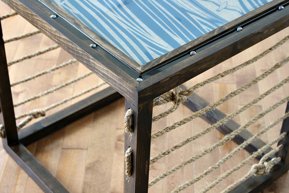 DIY Nautical Accent Table Dans le Lakehouse