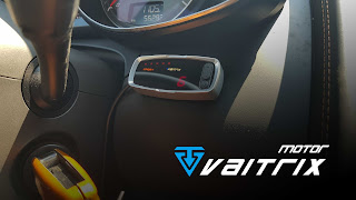 VAITRIX麥翠斯專注於PORSCHE、AUDI、BMW、BENZ、VW、SKODA、VOLVO、FORD歐系缸內直噴汽油、柴油渦輪汽車動力提升與馬力升級，可內寫式外掛晶片、電腦，搭配行動裝置APP可以雲端30秒切換一階、二階、三階ECU程式，3D水噴射可程式甲醇調整改裝外掛電腦，不改缸最安全的大馬力選擇。  ​  對應TOYOTA、HONDA、NISSAN、MAZDA、MITSUBISHI、HYUNDAI自然吸氣NA引擎改善動力提供動力魔方電子節氣門優化器，告別傳統電子油門加速器僅加大反應的缺點，不影響原廠引擎保固，改裝愛車不傷車。  ​  專利直插渦輪儀表，安裝簡單方便更勝OBDII三環錶，不影響原廠引擎保固，鍍膜賽車錶精確監控愛車水溫、油溫、油壓、排溫，無刷快速靜音馬達，告別抖針與齒輪馬達噪音問題。