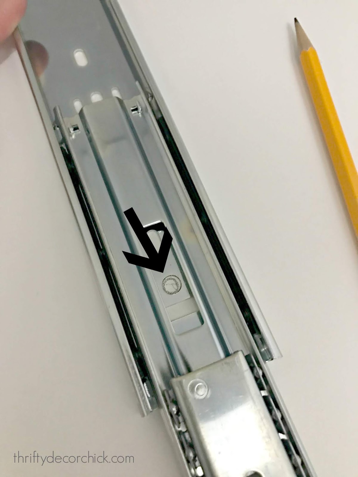 DIY pull out pantry shelf for appliances Thrifty Decor Chick Thrifty DIY, Decor and Organizing