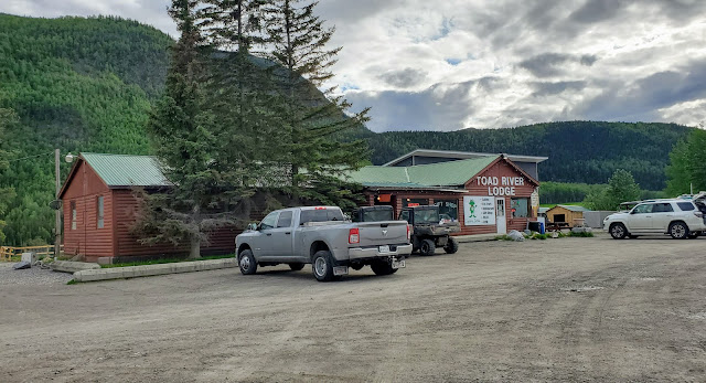 The store and the office of Toad River Lodge and RV Park