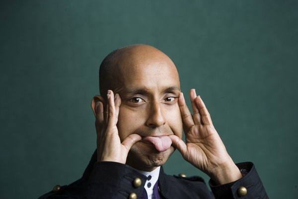 Interview: How to read the newspaper?