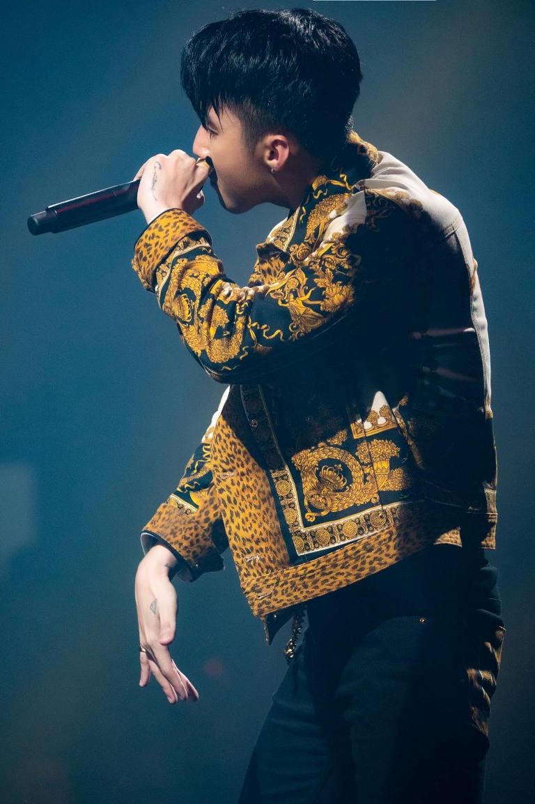 Sơn Tung Rap Bằng Tiếng Việt Hay Trao Cho Anh