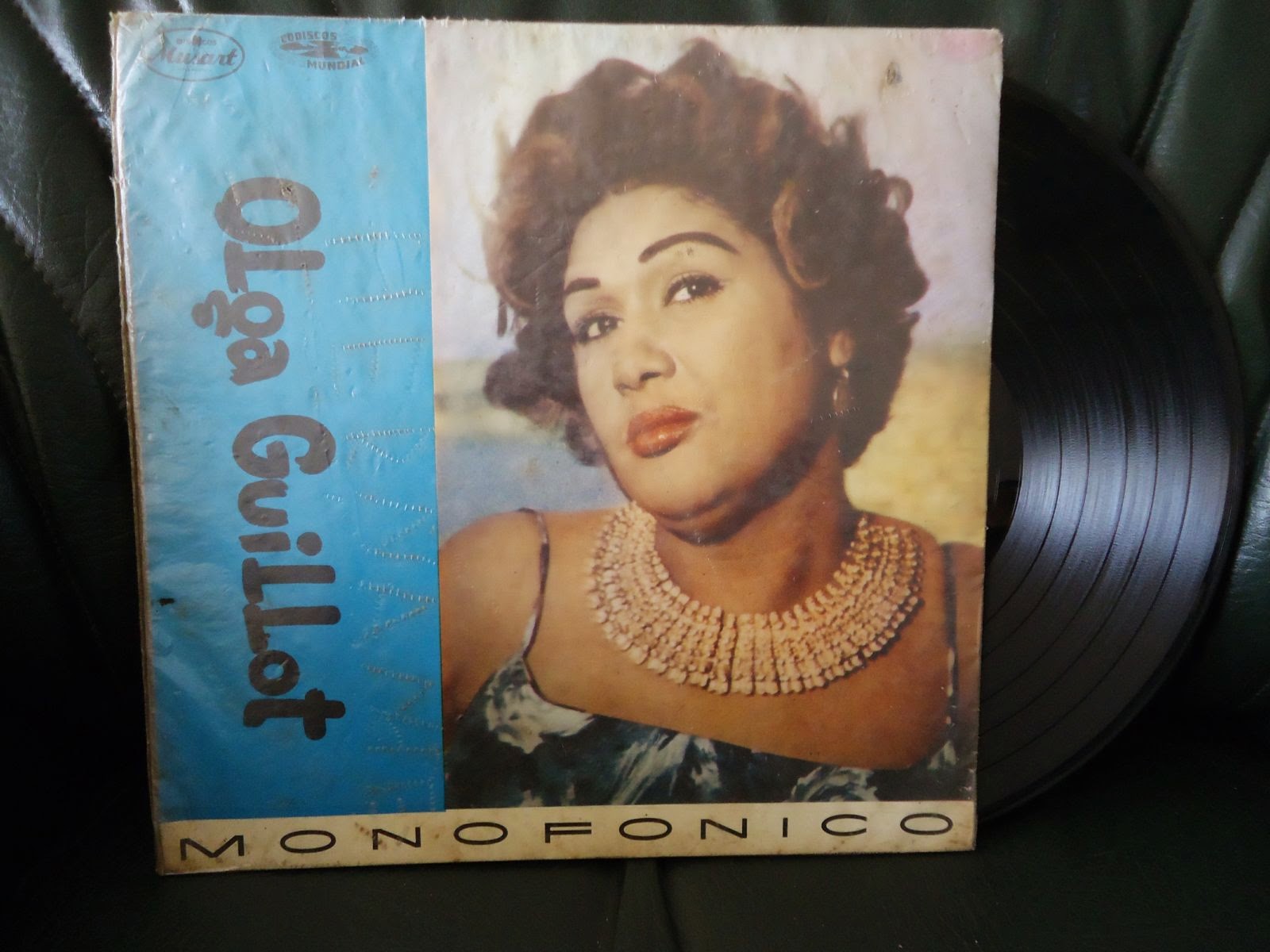 LAMONASALSA OLGA GUILLOT