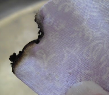 Nhận biết vải kate bằng cách đốt