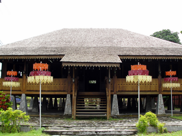 Blog Budaya Indonesia: 3 Jenis Rumah Adat Bangka Belitung
