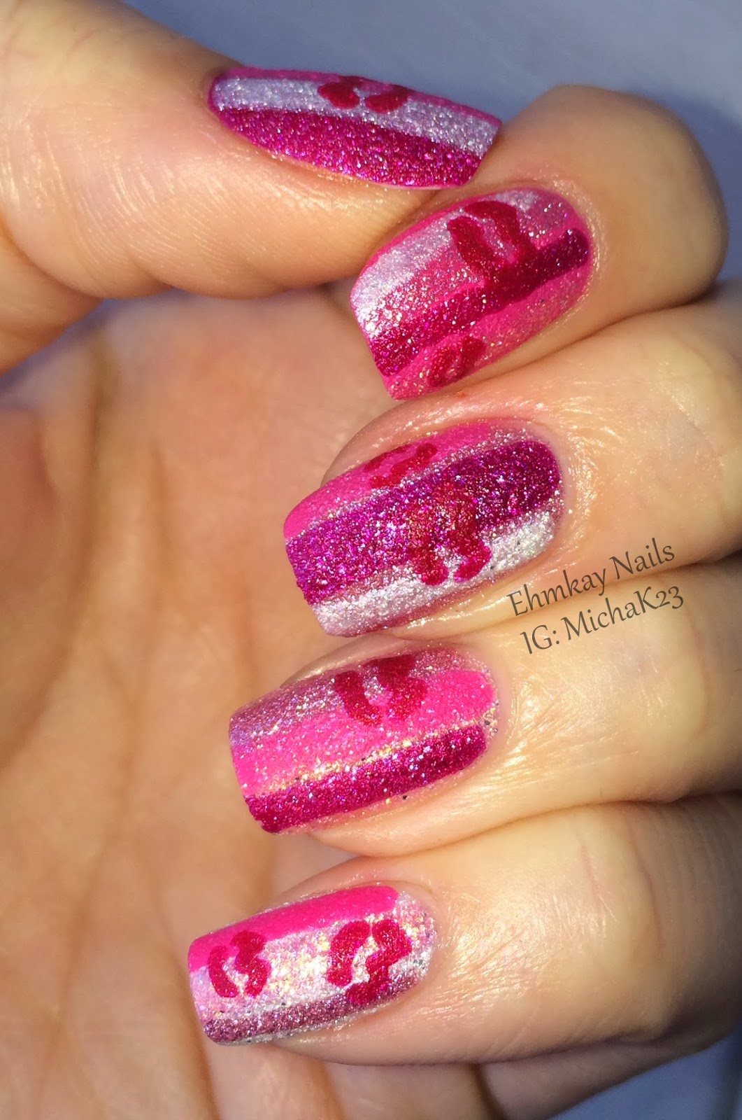 ehmkay nails Valentine's Day Nail Art Texture Stripes and Kisses