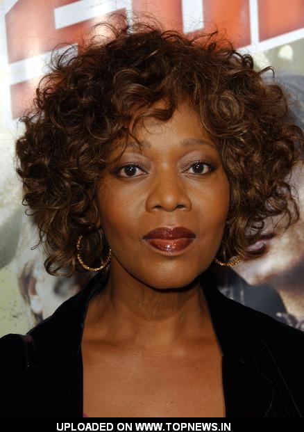Aseari: Alfre Woodard
