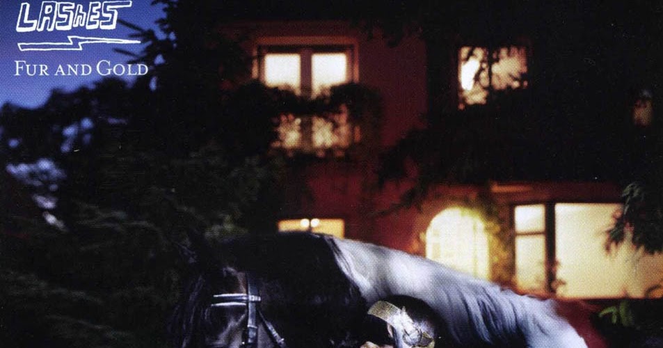 Imperdible Bat for Lashes "Fur and Gold" (2006)