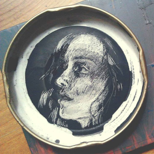 My Owl Barn: Incredible Portraits Drawn Inside of Recycled Jar Caps