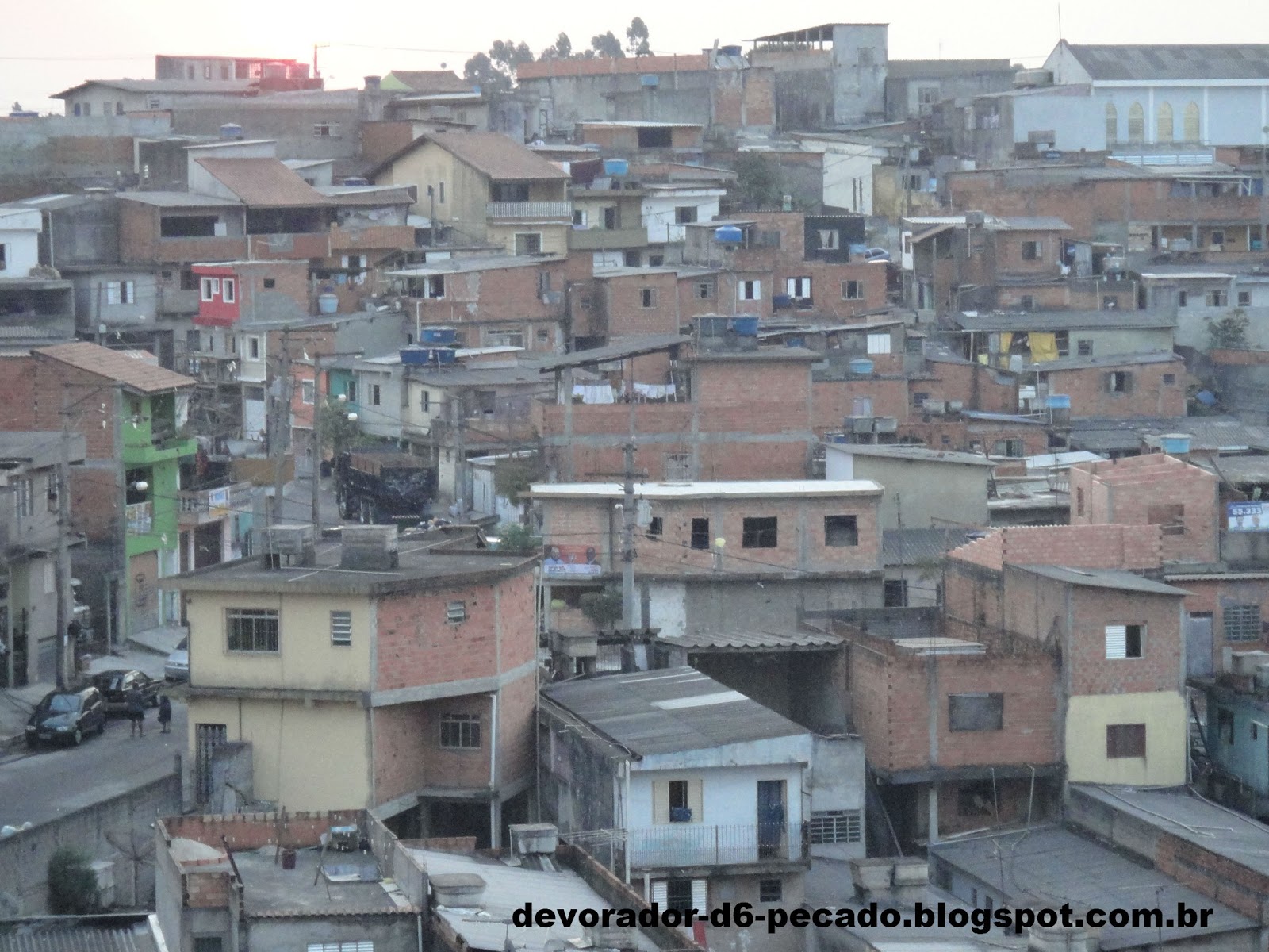 Devorador do Pecado: Favelas desaparecem de busca no Google Maps