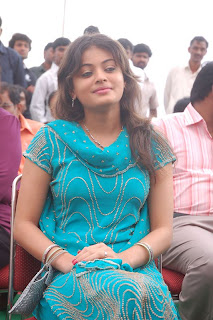 sneha ullal 57