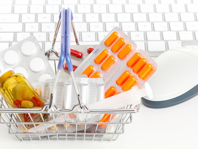 Buying Prescription Medication Online: The Benefits & How to Tackle the Risks