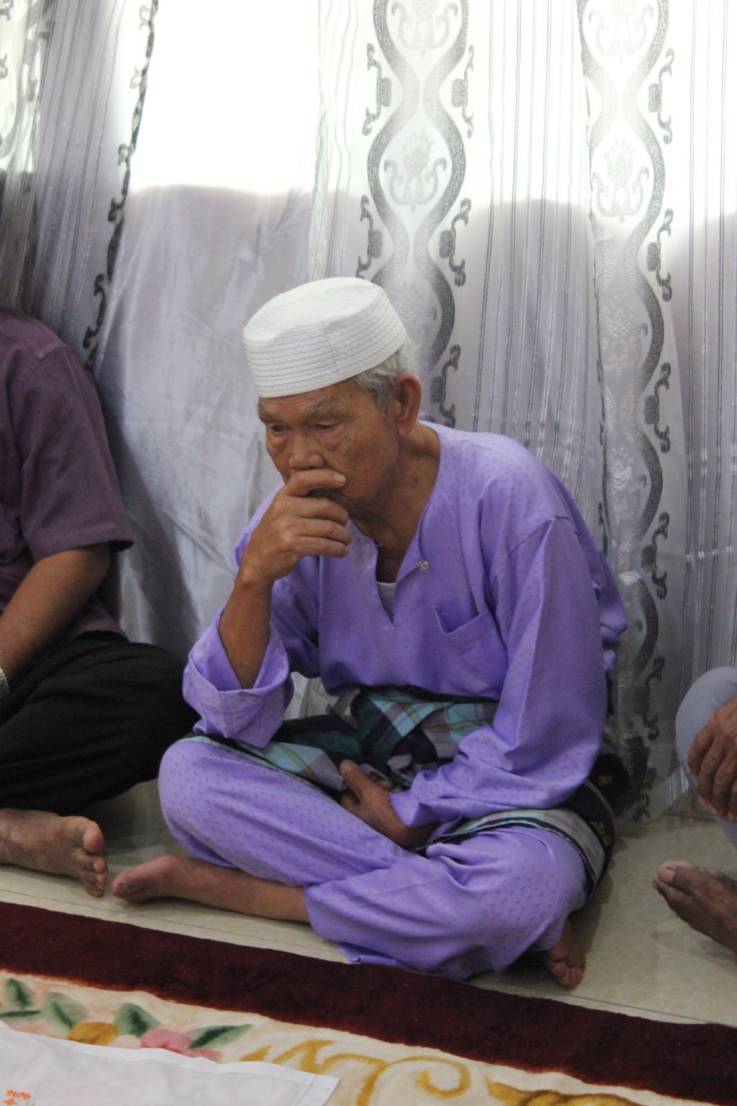 Harihari Seorang Aku ABAH YANG ROMANTIK