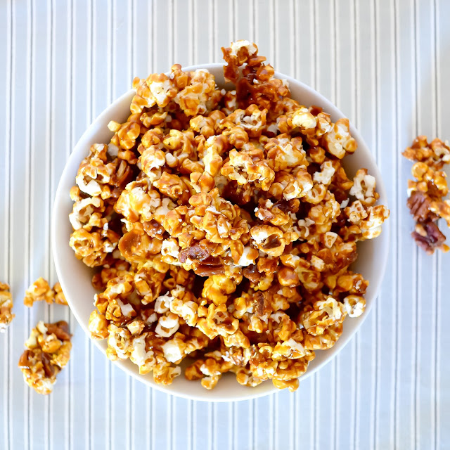 Caramel Corn From Scratch with step by step instructions with photos. So good!