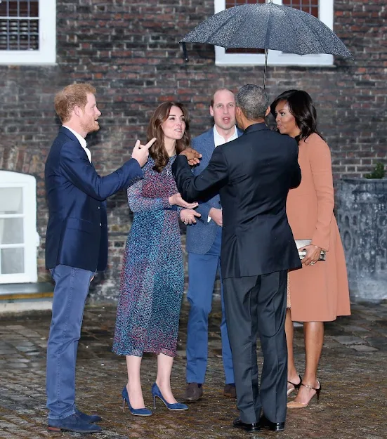 US President Barack Obama, First Lady Michelle Obama, Prince William and Kate Middleton and Prince Harry attend a dinner at Kensington Palace