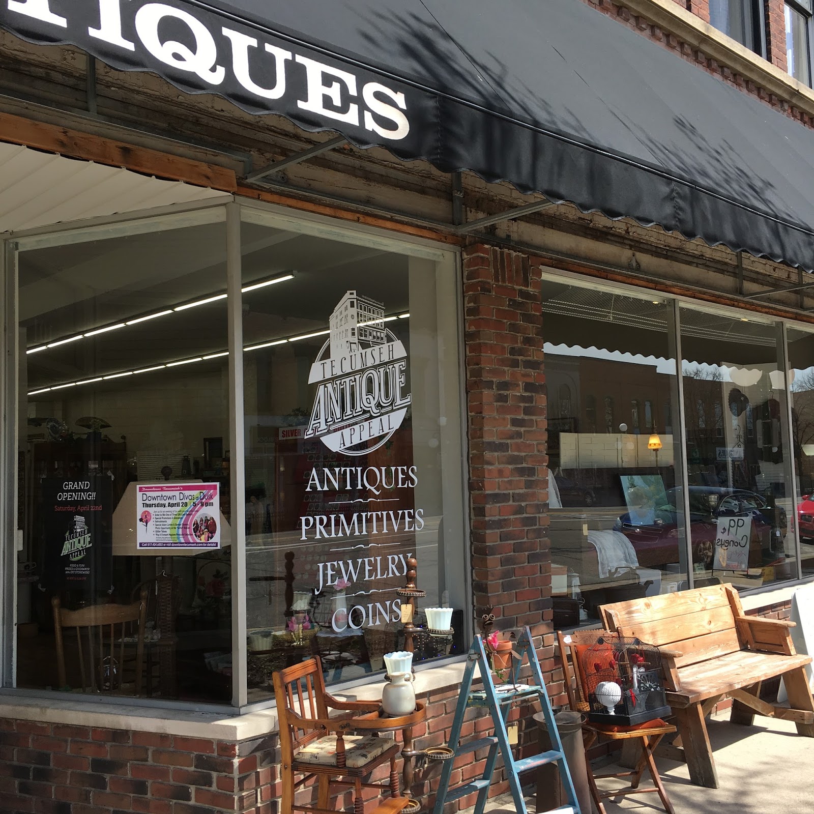 Vintage Grace Here and About Tecumseh, Michigan