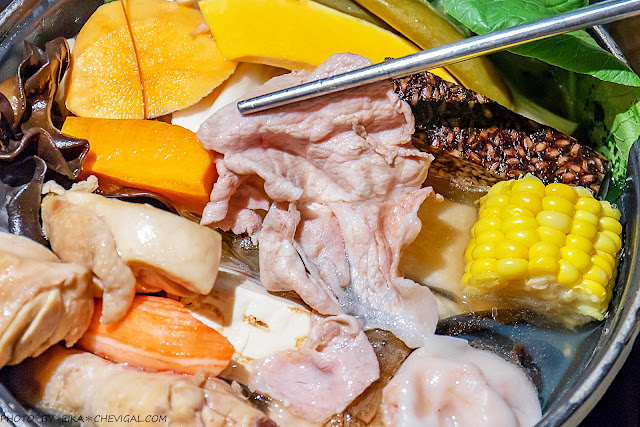 石二鍋經典Fresh店新開幕！半夜12點也能開鍋，兩人同行還送麻辣鴨血！