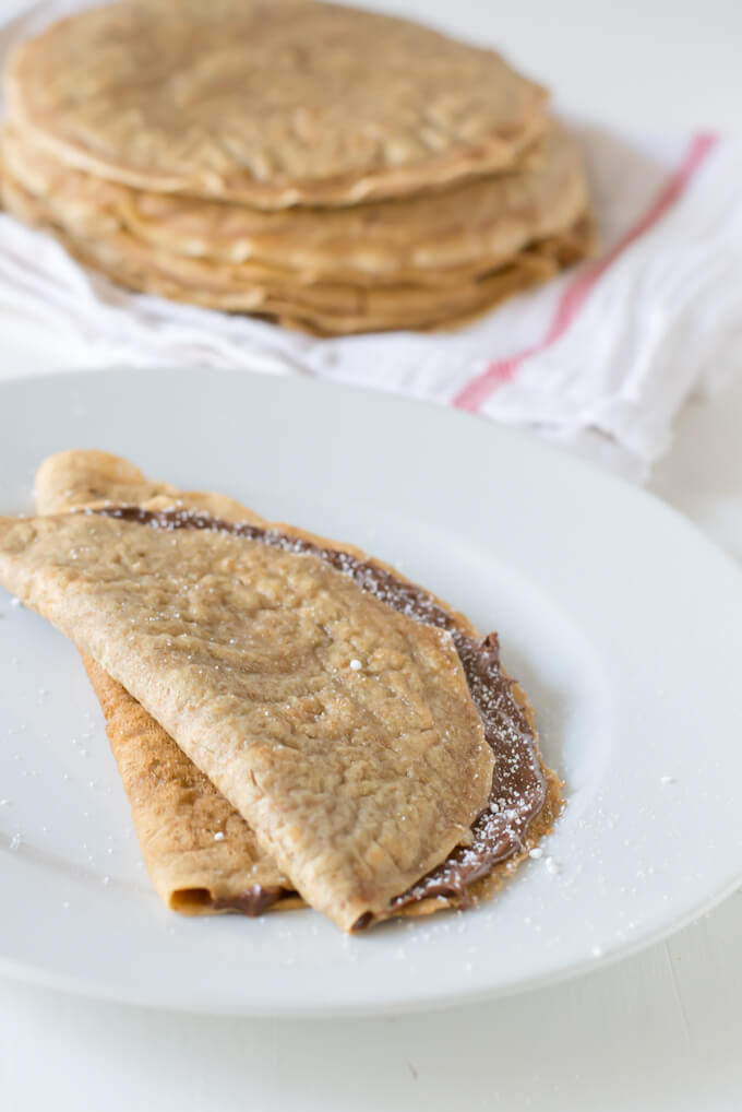 Crepes with chocolate | danceofstoves.com Crepes with chocolate | danceofstoves.com