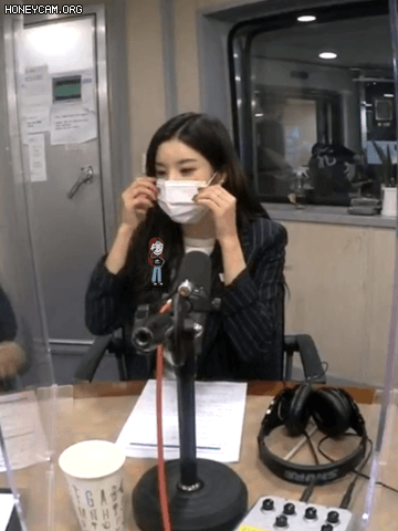 솔직한데 안 솔직한 권은비 연애초보 권사님    권텐