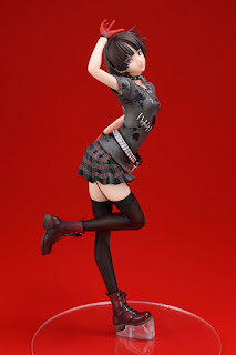 Niijima Makoto 1/7 de Persona 5 Dancing Star Night, AMAKUNI (Hobby Japan).