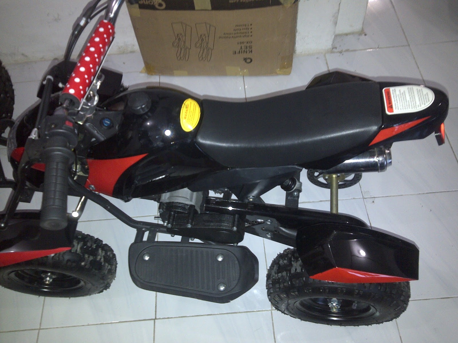 Posted by TRZ motor mini trail gp atv jeep Kamis, 05 September 2013 0