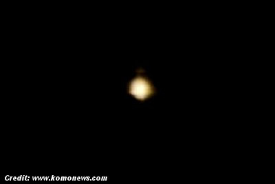 Sky Lanterns Create UFO Buzz Over Portland 7-4-13