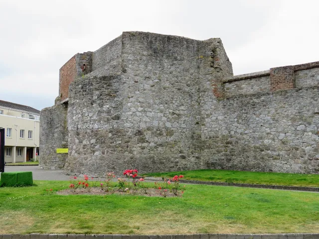 Things to do in Dungarvan: Visit Dungarvan Castle