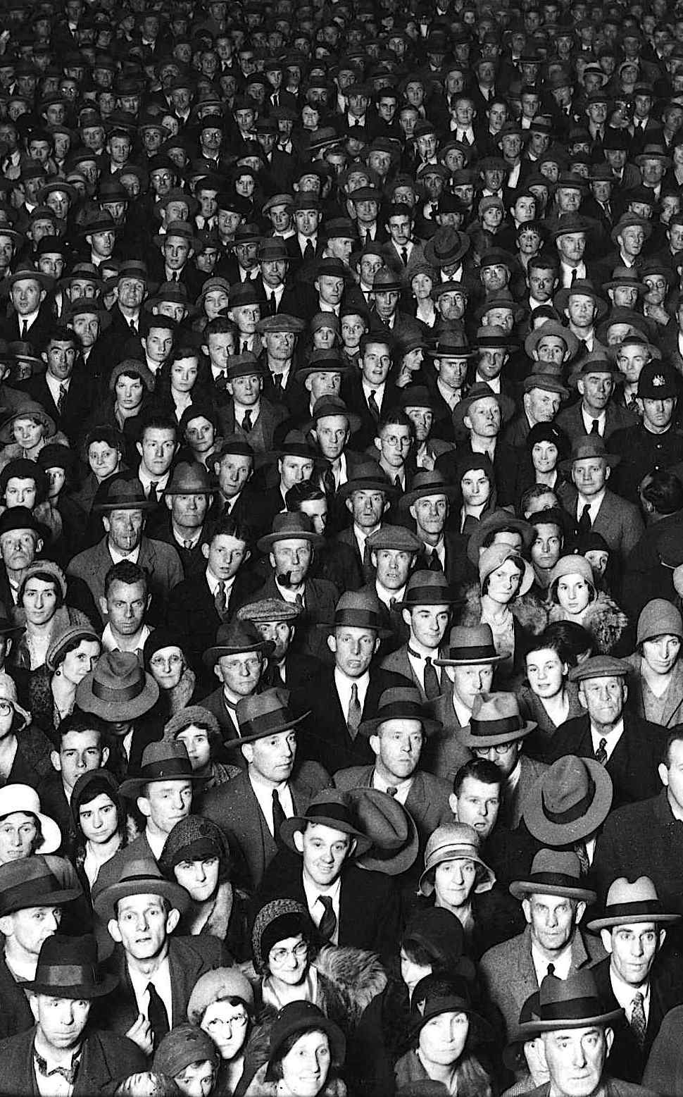 1931 a 1931 crowd of spectators facing the camera in a photograph