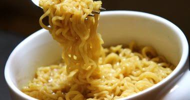 أضرار الإندومي أضرار الإندومي