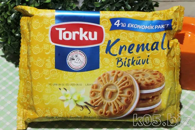 torku-cream-sand-biscuits01.jpg