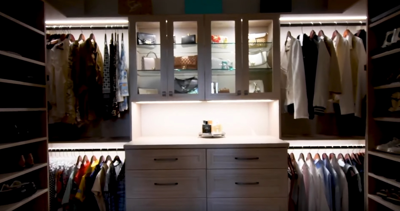 12 Photos vs. 605 Belavida Rd, Monterey, CA Home Interior Design Tour