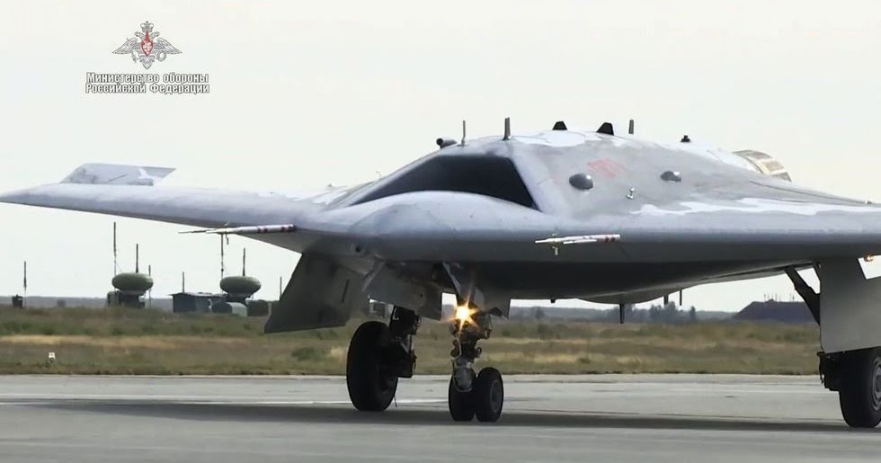 Sukhoi sẽ bắt đầu giao máy bay không người lái tấn công S