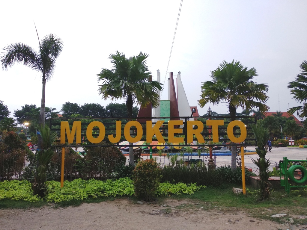 Rumah Berbagi Cerita Wisata Murah Kota Mojokerto