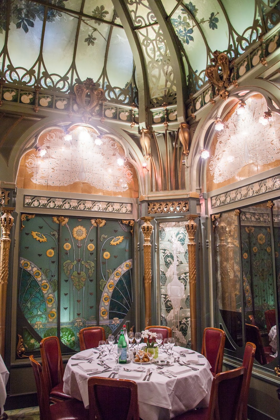 My Musings La Fermette Marbeuf & Montmartre