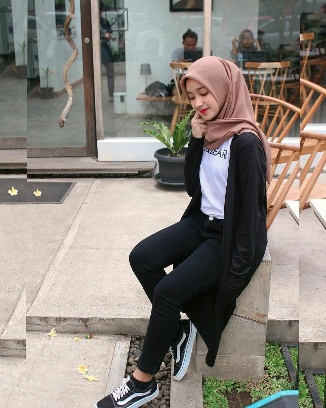 Inspirasi fashion style hijab OOTD trend 2021