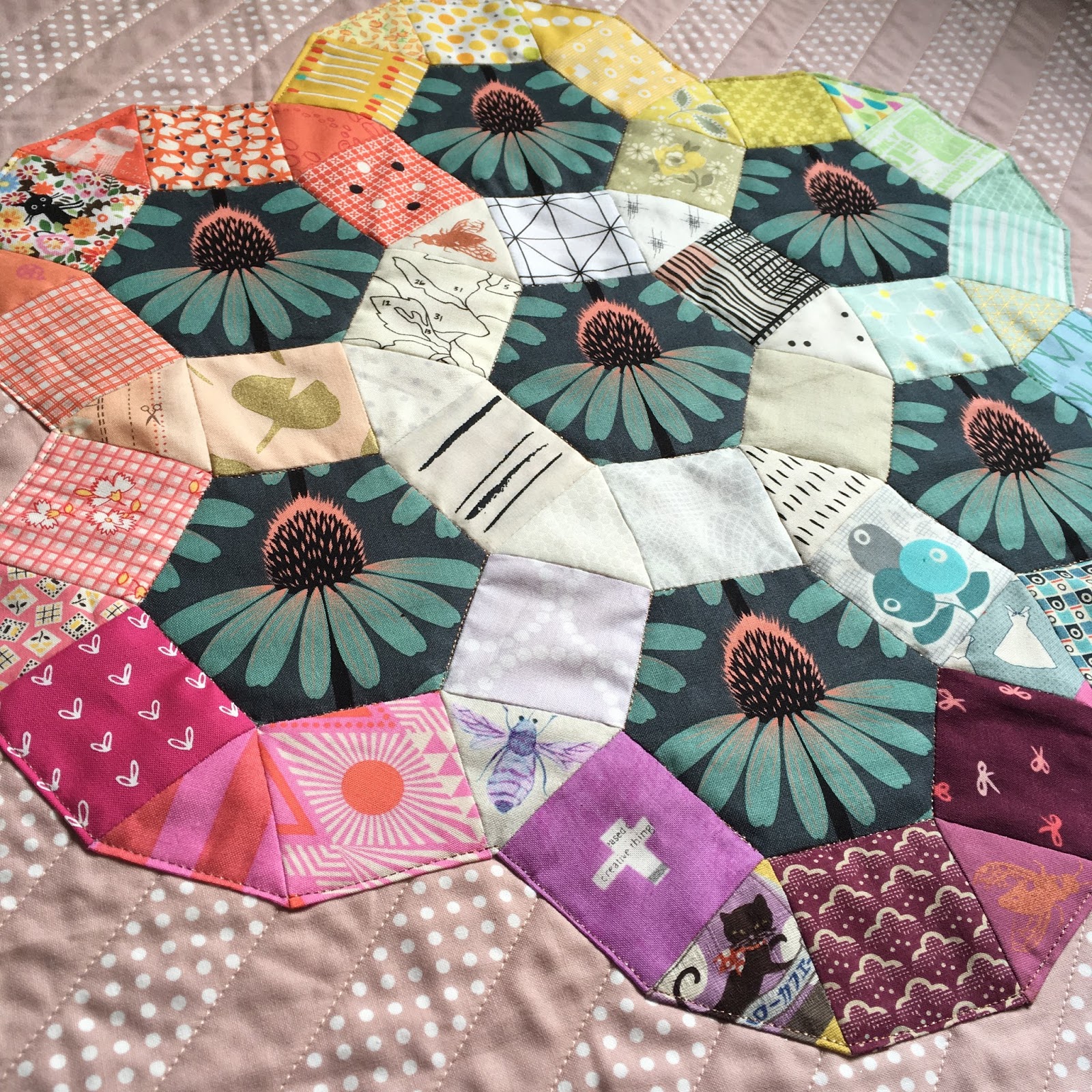 Fussy Cutters Club We Are All Connected mini quilt / CHARM ABOUT YOU