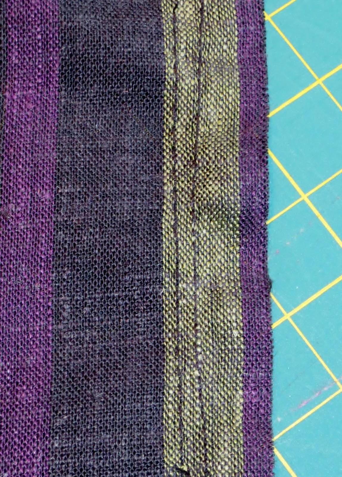 TheElegantArtist Tutorial Silk Infinity Scarf with Rolled Edges OR