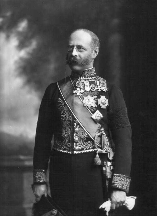 English Historical Fiction Authors Mysteries and Secrets Queen