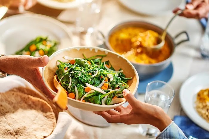 Discover Canada's Food Guide: Best Restaurants