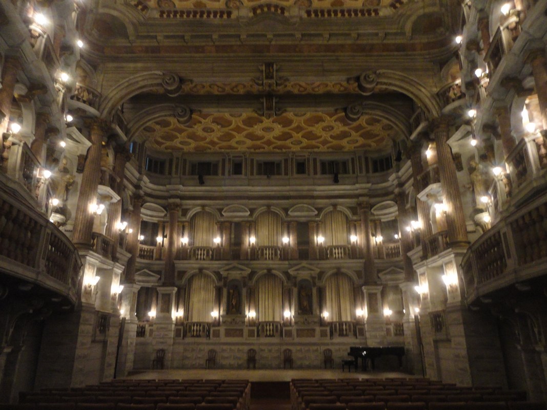 I Viaggi di Raffaella Mantova il Teatro Scientifico Bibiena, gioiello