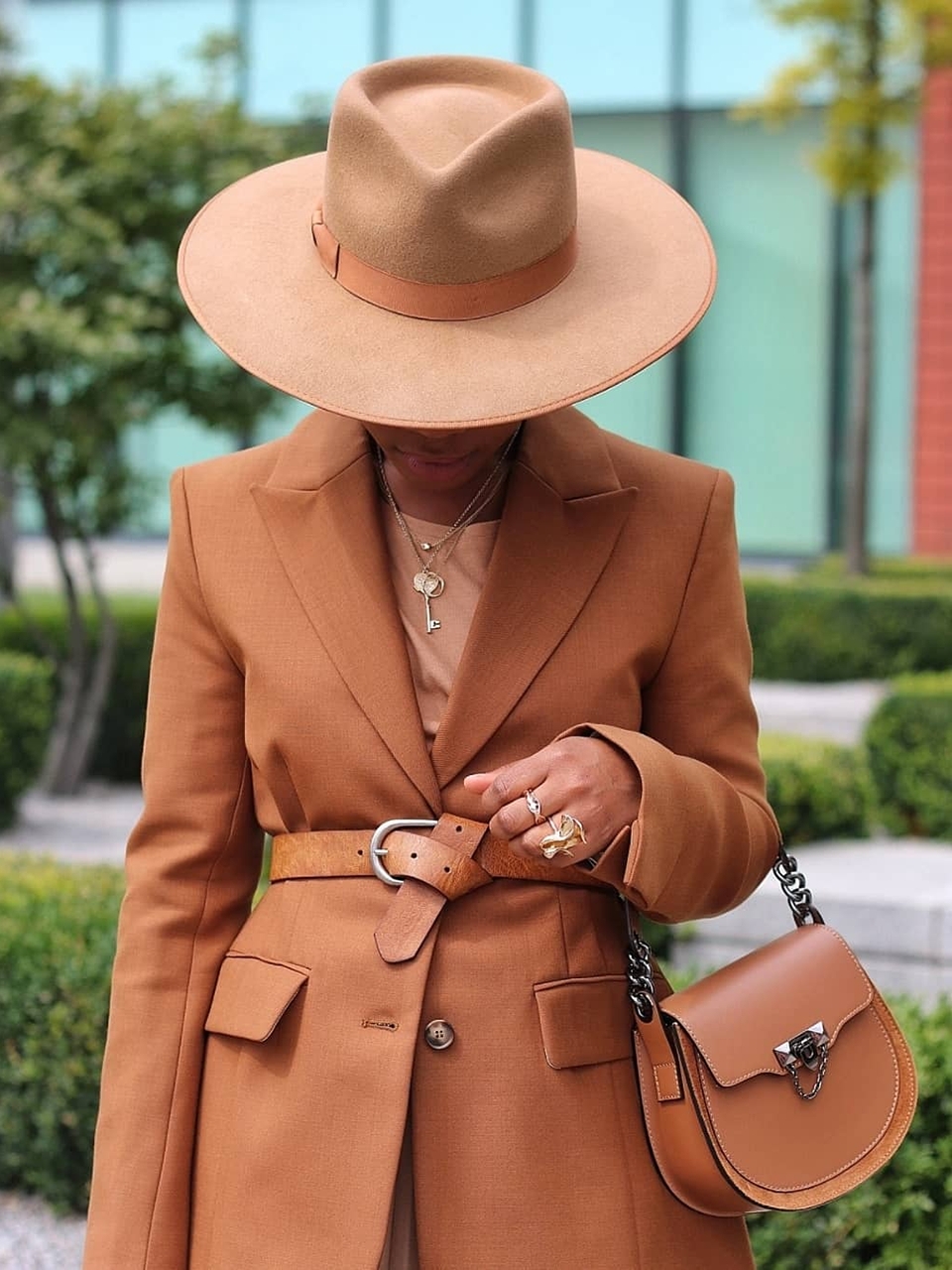 10 different unique ways to style Tan blazers. Melody Jacob