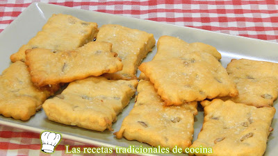 Receta fácil de galletas saladas con pipas muy crujientes y sabrosas