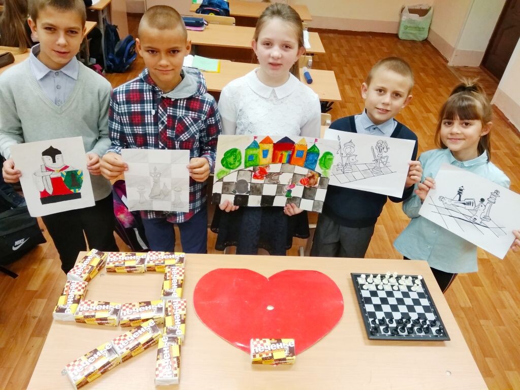 Рисование шахматы средняя группа