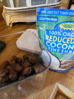Sugar-free Snipped Dates. Naturally sweet and delicious.