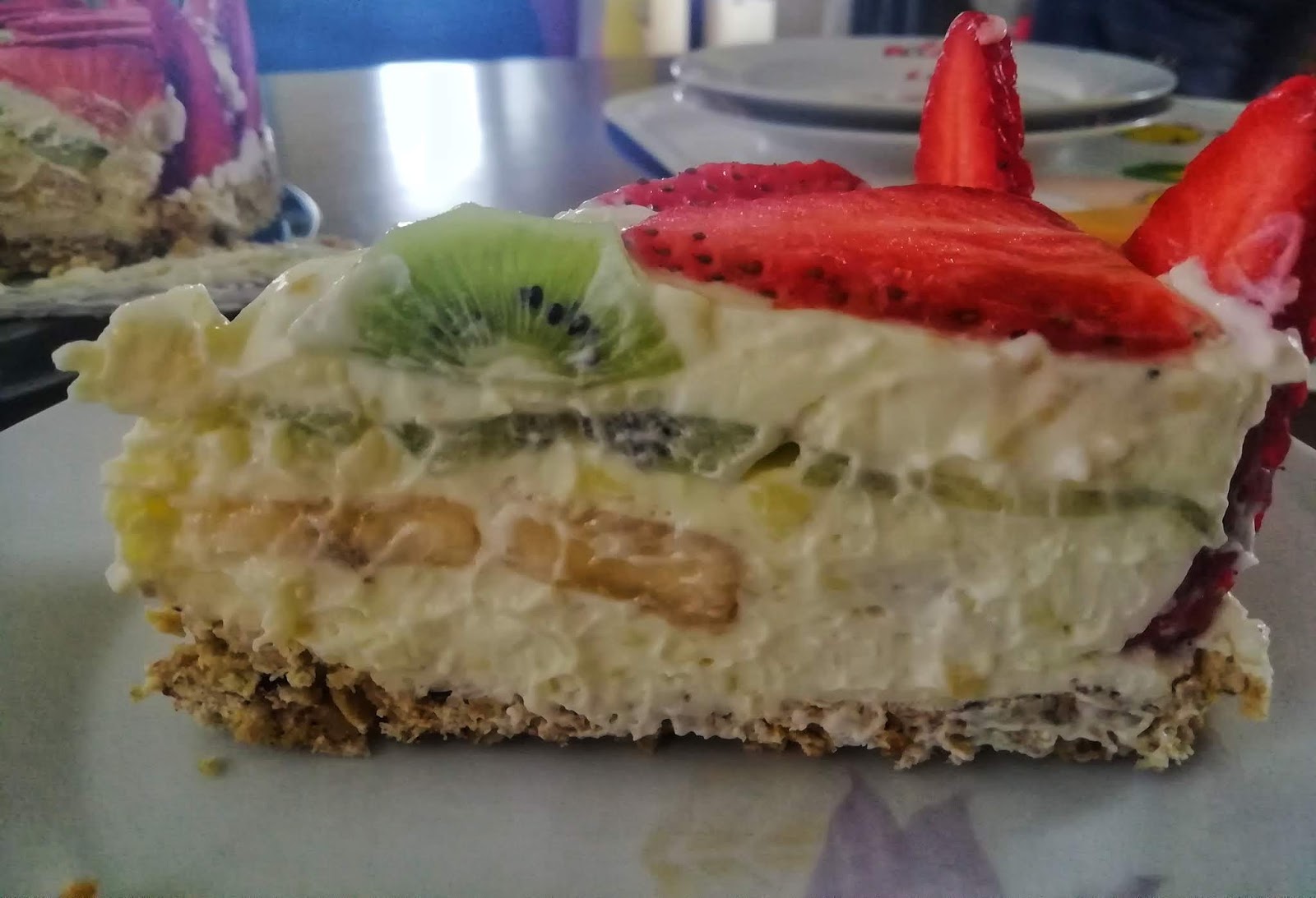 Vanilla cream and oats cake