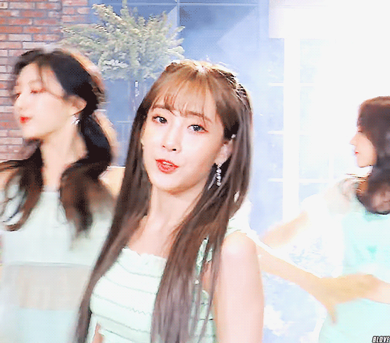 러블리즈 딩고뮤직 그시절 우리가 사랑했던.. 움짤