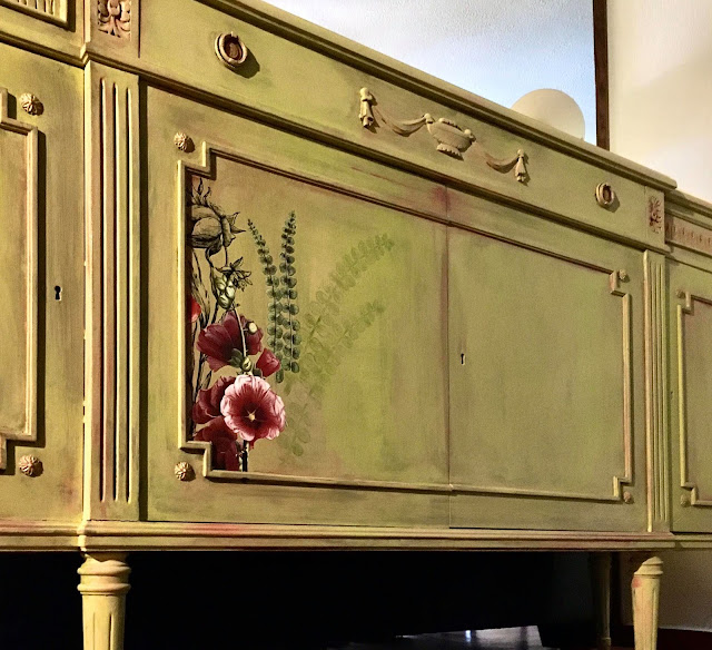 Αφιέρωμα: Μπουφές! Αρκούδα καφέ ... "τρέχα και βάψε" τον ξύλινο μπουφέ 4 Annie Sloan Greece Αφιέρωμα: Μπουφές! Αρκούδα καφέ ... "τρέχα και βάψε" τον ξύλινο μπουφέ 4 Annie Sloan Greece